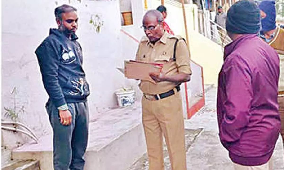 Naka bandhi conducted ahead of Vaikunta Ekadashi Naka bandhi conducted ahead of Vaikunta Ekadashi