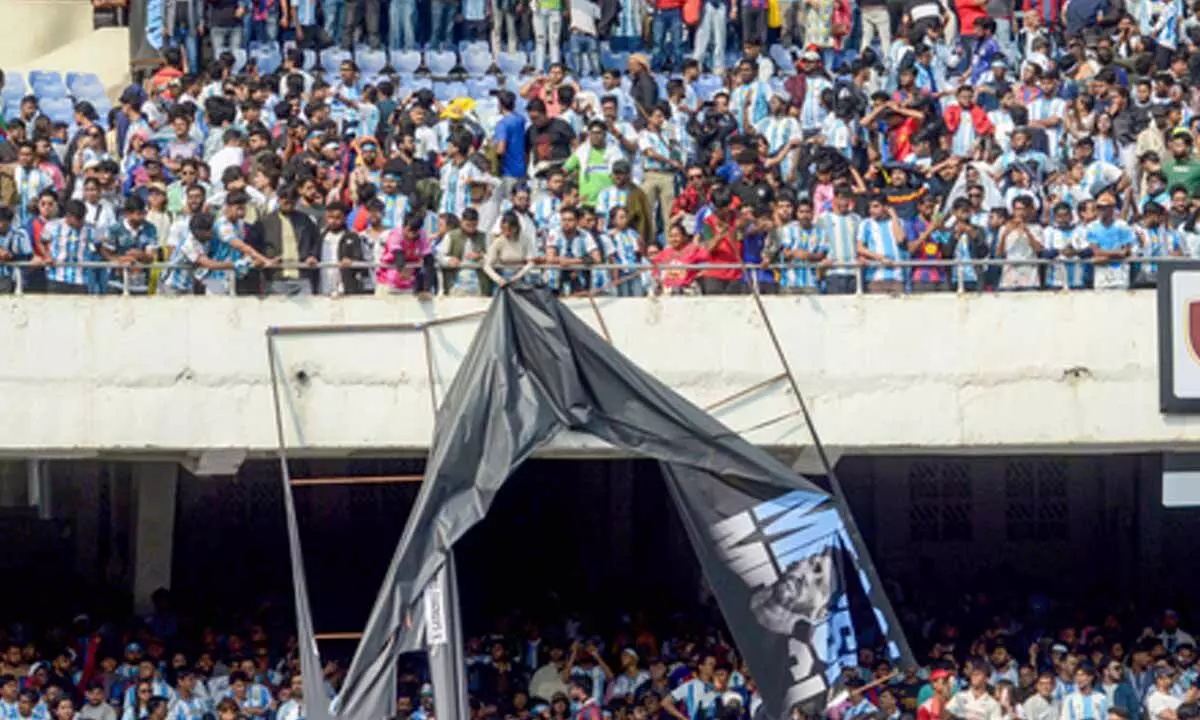 Kolkatas image takes hit in international media after chaos at Messi event Kolkatas image takes hit in international media after chaos at Messi event