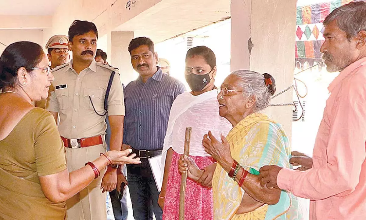 Second phase of GP polls end in Khammam and Bhadradri Second phase of GP polls end in Khammam and Bhadradri