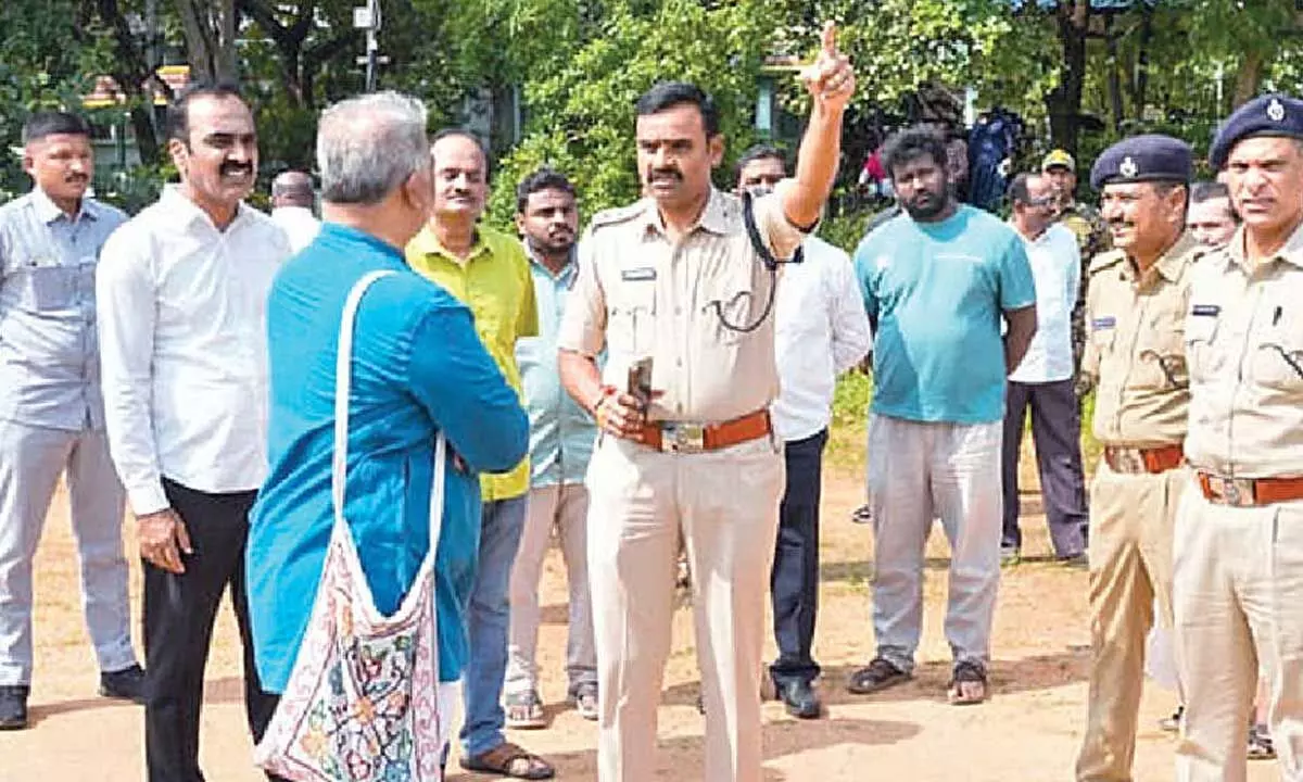Police step up preparations for CM Naidu’s visit to Vedic University Police step up preparations for CM Naidu’s visit to Vedic University
