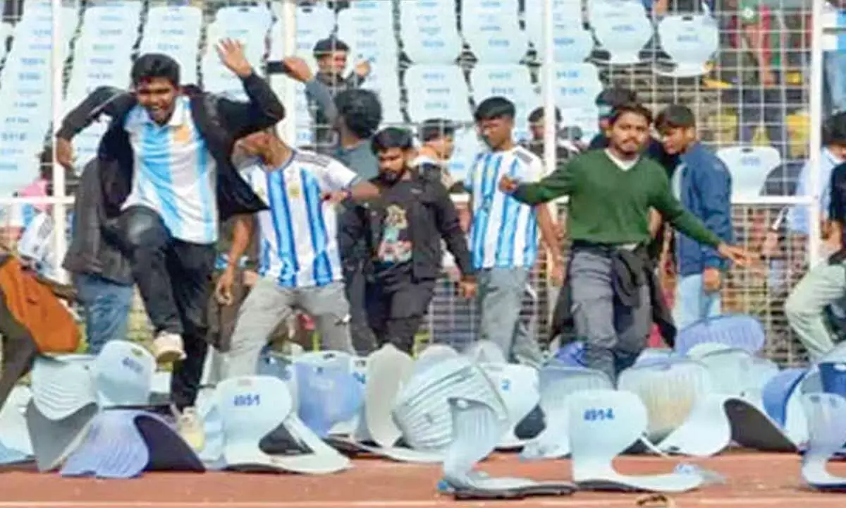 2 arrested; six company officials summoned 2 arrested; six company officials summoned