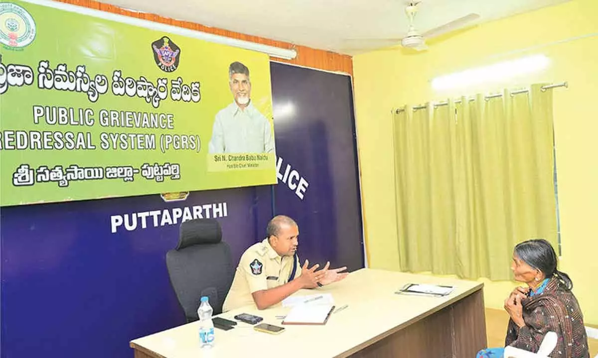 SP stresses on swift redressal of public grievances SP stresses on swift redressal of public grievances