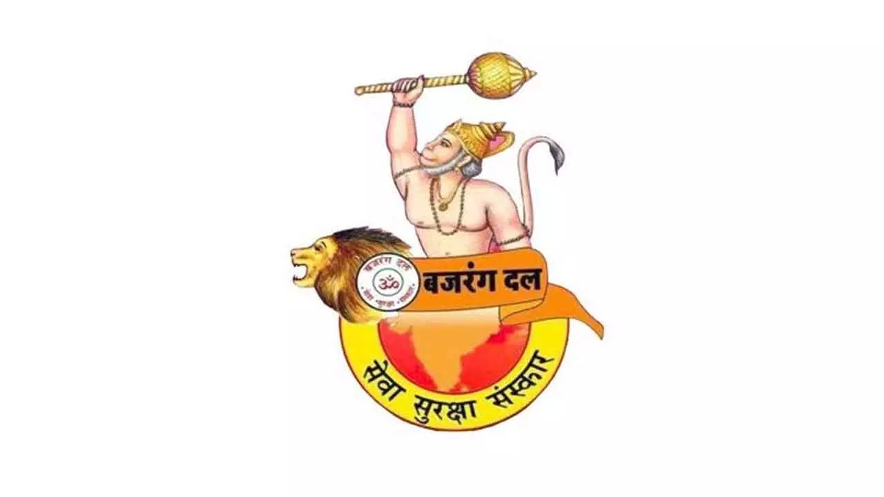 Bajrang Dal leader Jivan, hundreds of youth from Cong, BRS join BJP Bajrang Dal leader Jivan, hundreds of youth from Cong, BRS join BJP