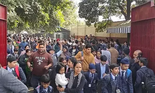 Schools in Jalandhar hit by bomb threat Schools in Jalandhar hit by bomb threat