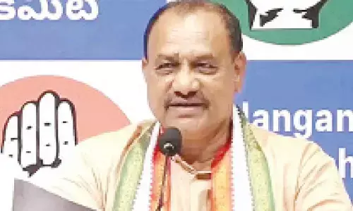 Rahul asked to move pvt member bill on BC quota in LS: PCC chief Rahul asked to move pvt member bill on BC quota in LS: PCC chief