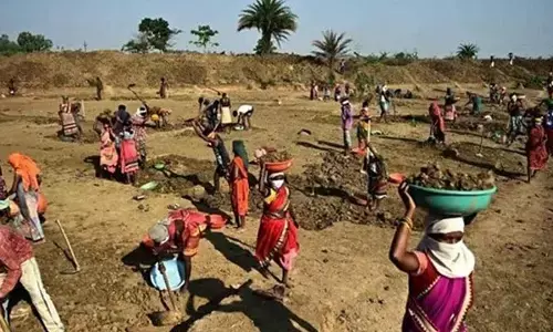 Employment guarantee scheme must be free from political interferences