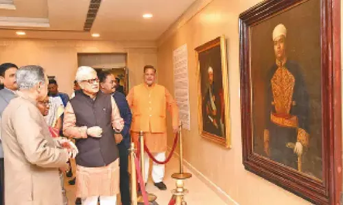 Guv inaugurates Founders’ Gallery at Salar Jung Museum