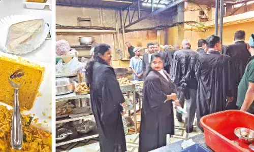 Lawyers protest after unhygienic food found at HC canteen