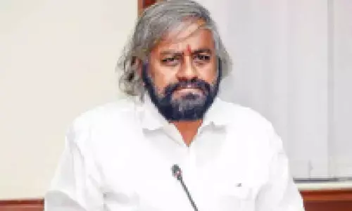 Man arrested for attempt to grab 532 acres of govt, forest land: Khandre