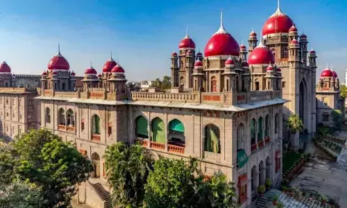 Ward population figures must go public, HC directs GHMC Ward population figures must go public, HC directs GHMC