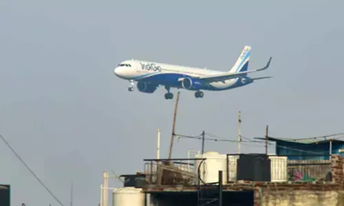 Delhi airport, airlines issue advisories as dense fog disrupts visibility Delhi airport, airlines issue advisories as dense fog disrupts visibility