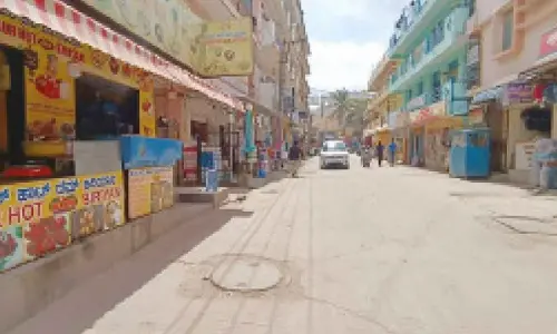 Road named after him in shambles: City ‘disrespects’ Dr Sarvepalli Radhakrishnan’s legacy Road named after him in shambles: City ‘disrespects’ Dr Sarvepalli Radhakrishnan’s legacy