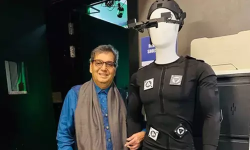 Subhash Ghai wishes mother on her birthday, credits all his success to her spiritual lectures & inspiring letters