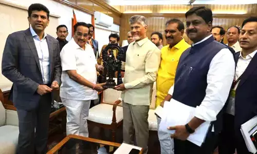 Chandrababu meets Union Minister CR Patil, seeks supports for irrigation projects Chandrababu meets Union Minister CR Patil, seeks supports for irrigation projects