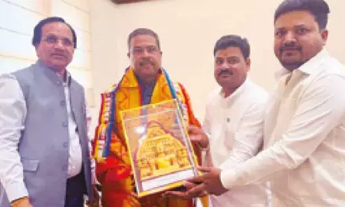 Kalaburagi Jain youth seek Centre for Jain Studies at Central University