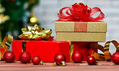 The Ultimate Christmas Gifting Guide: Festive Picks to Delight Everyone