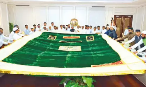 State govt sends chadar to Ajmer Sharif Dargah