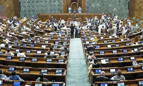 Furore over G RAM G Bil