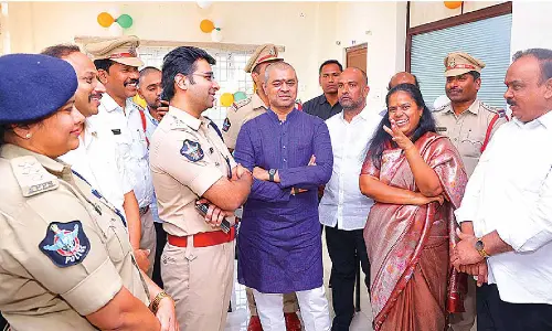 Anakapalli police focus on prevention of accidents, women’s safety
