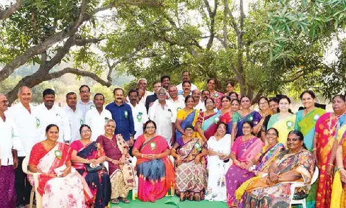 Alumni meet marks launch of annual talent scholarships