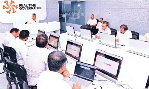 CM steps up anti-drug drive, orders de-addiction centres CM steps up anti-drug drive, orders de-addiction centres