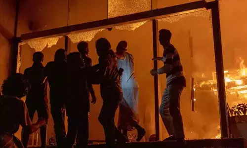 Indian Medical Students In Bangladesh Seek Help As Medical Body Appeals To PM Modi Indian Medical Students In Bangladesh Seek Help As Medical Body Appeals To PM Modi