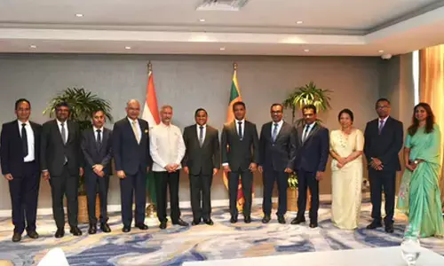 EAM Jaishankar meets Lankan ministers, reiterates Indias full support