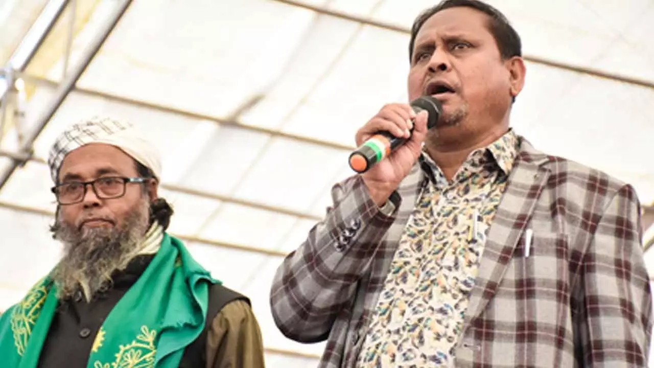 Humayun Kabir fields retired cop as his new party’s Ballygunge candidate Humayun Kabir fields retired cop as his new party’s Ballygunge candidate