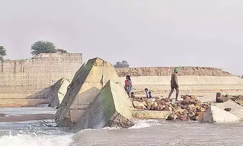 Fact-finding committee alleges Tanugula, Adavi somanpalli check dams blasted Fact-finding committee alleges Tanugula, Adavi somanpalli check dams blasted