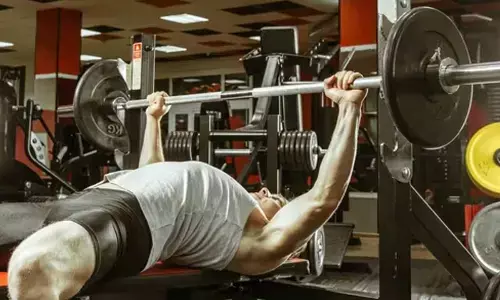 Neurosurgeon Issues Life-Saving Gym Warning After 55-Year-Old Man Dies During Bench Press Accident Neurosurgeon Issues Life-Saving Gym Warning After 55-Year-Old Man Dies During Bench Press Accident