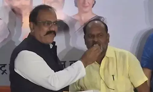 Congress stitches alliance with Dhangar leader Jankar’s RSP