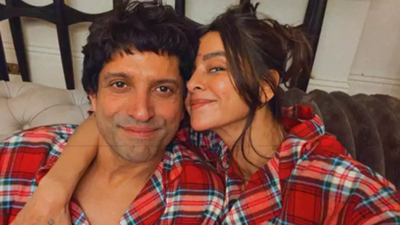 Shibani Akhtar twins with hubby Farhan Akhtar as they celebrate the most beautiful time of the year