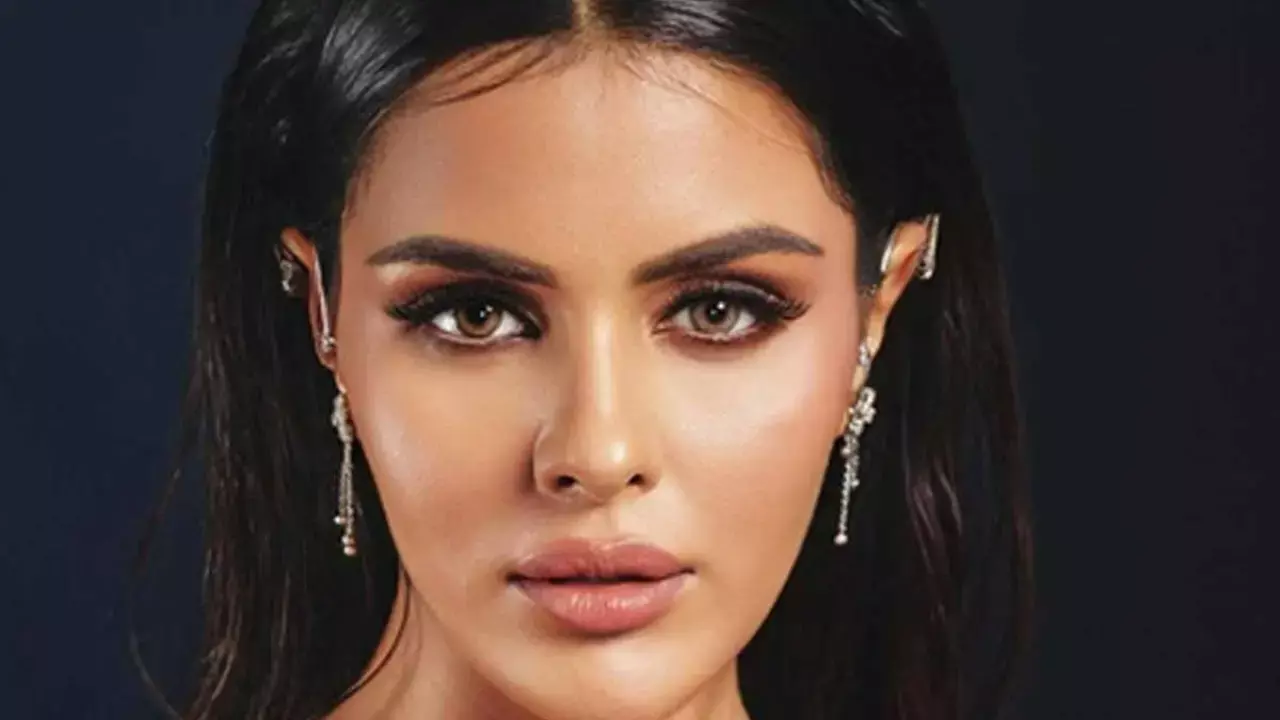 Priyanka Chahar Choudhary opens up on dealing with comparisons as she becomes new face of ‘Naagin 7’