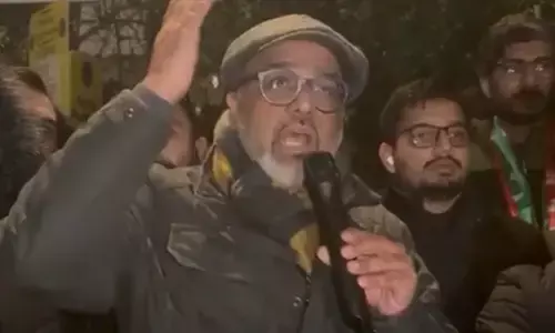 Imran Khans former aide attacked in UK, PTI says concerned about safety of political dissidents