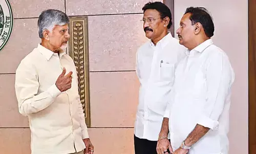 Kesineni, Gadde urge CM for Greater Vijayawada Municipal Corporation