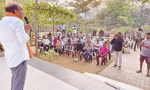 Vajpayee hailed as value-based ideal politician