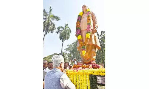 Guv recalls Vajpayee’s invaluable contributions to country’s progress