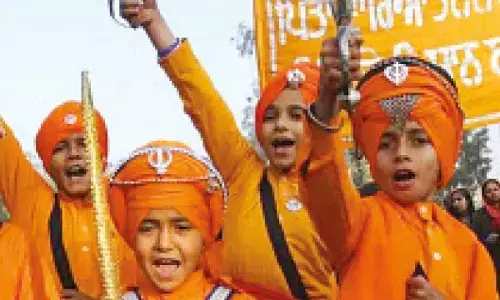 Shaheedi Sabha begins at Fatehgarh Sahib