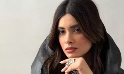 Diana Penty sums up every Mumbaikar perfectly when Mumbai hits 18 degrees