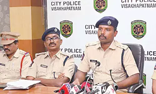 Vizag cops arrest fake doctor