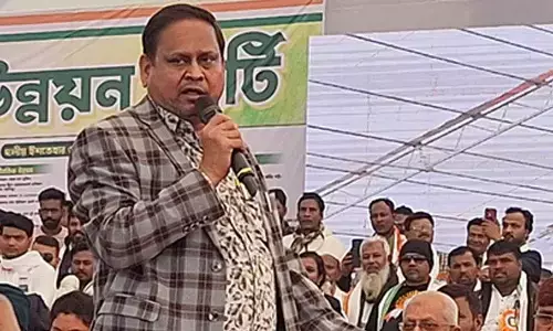 Bengal Police detain Humayun Kabirs son for assaulting PSO