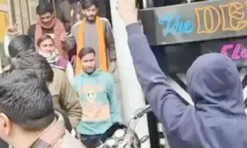 Right-wing activists disrupt birthday party; two Muslim attendees fined