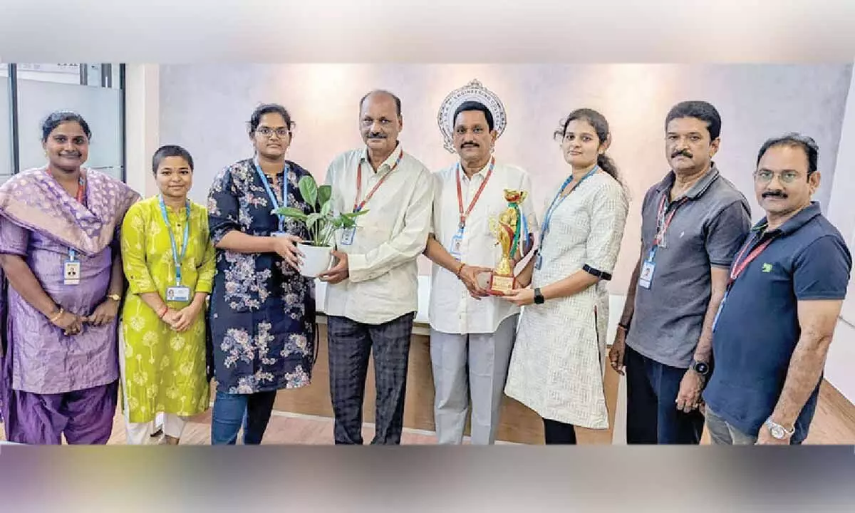 SRKR women’s team wins inter-college badminton title SRKR women’s team wins inter-college badminton title