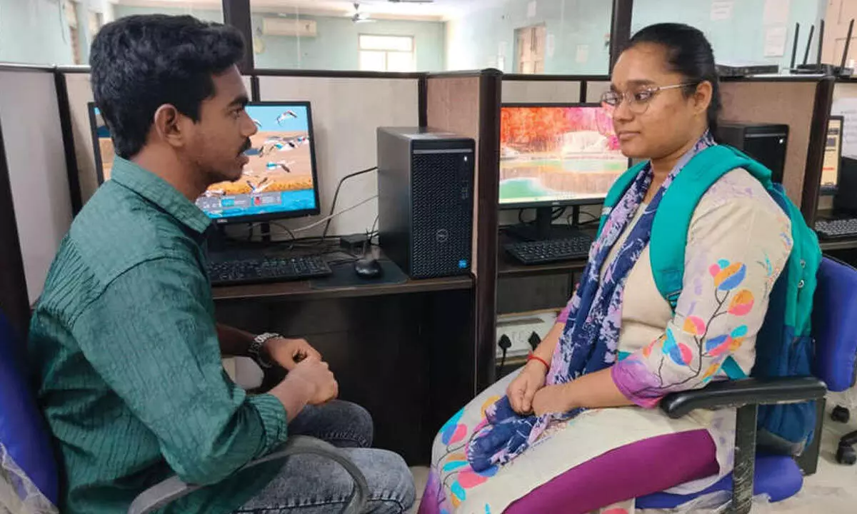 Use of digital equipment in public library reviewed Use of digital equipment in public library reviewed