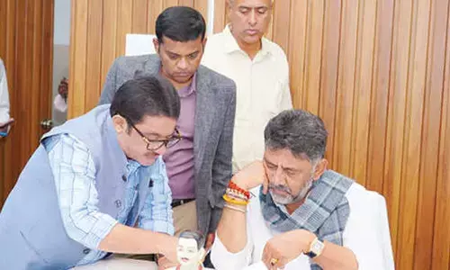 Kerala CM playing unwarranted politics fearing electoral defeat: DKS