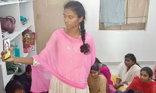 Singanamala MLA steps in to defuse KGBV hostel protest