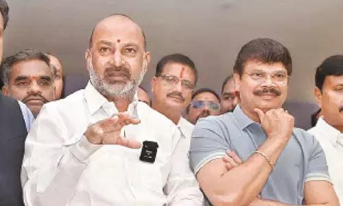 Bandi Sanjay hails ‘Akhanda 2’ as a must-watch film