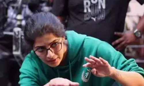 Varalaxmi Sarathkumar wraps shoot of her directorial debut ‘Saraswathi’