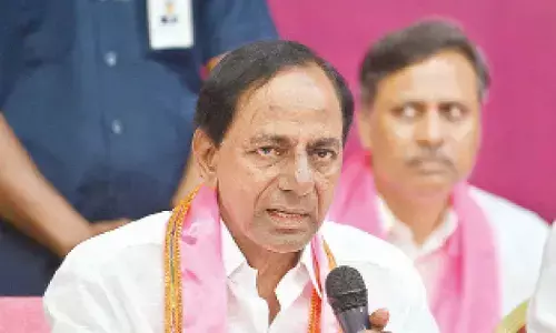 KCR urges BRS MLAs to expose govt on Palamuru Rangareddy project