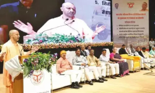 Yogi pitches UP as AI, tech investment hub in 2026